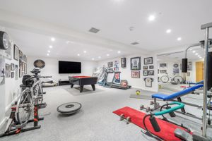 Basement Room- click for photo gallery